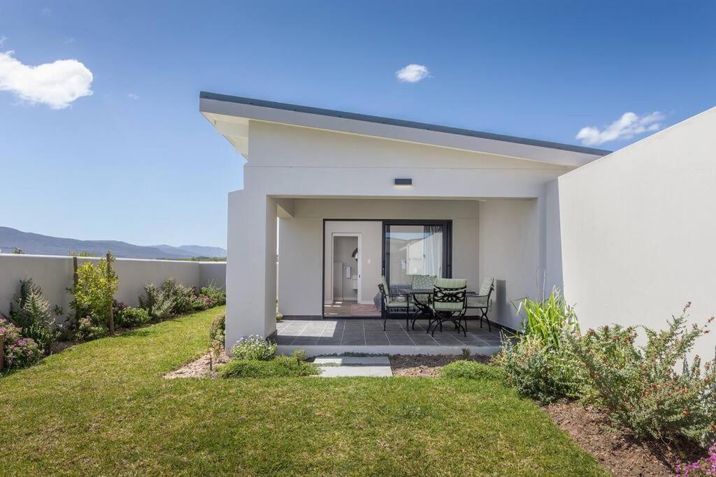 Benguela Cove - Coastal Retreat Villa Hermanus Exterior photo